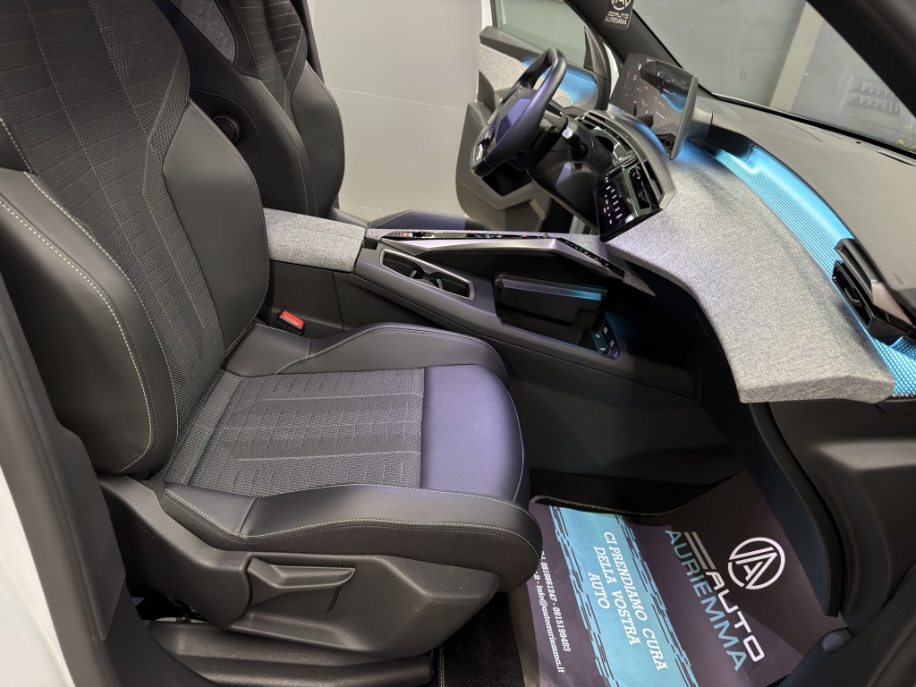 PEUGEOT 3008 1200 HYBRID 145 CV EDCS6 GT
